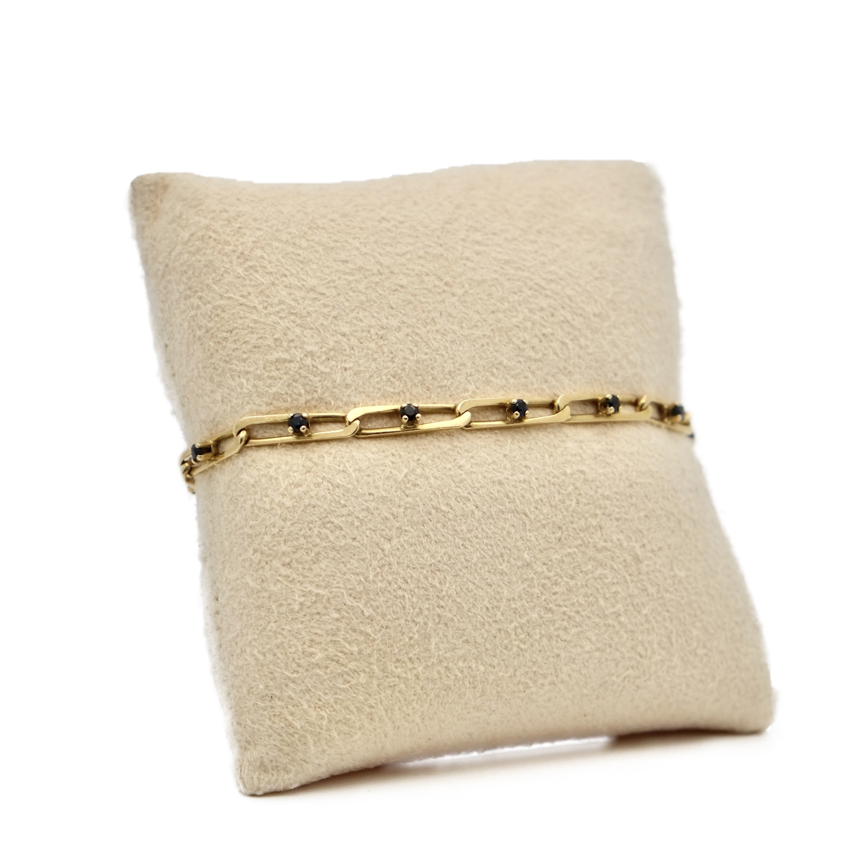 Bracelet maille et saphirs