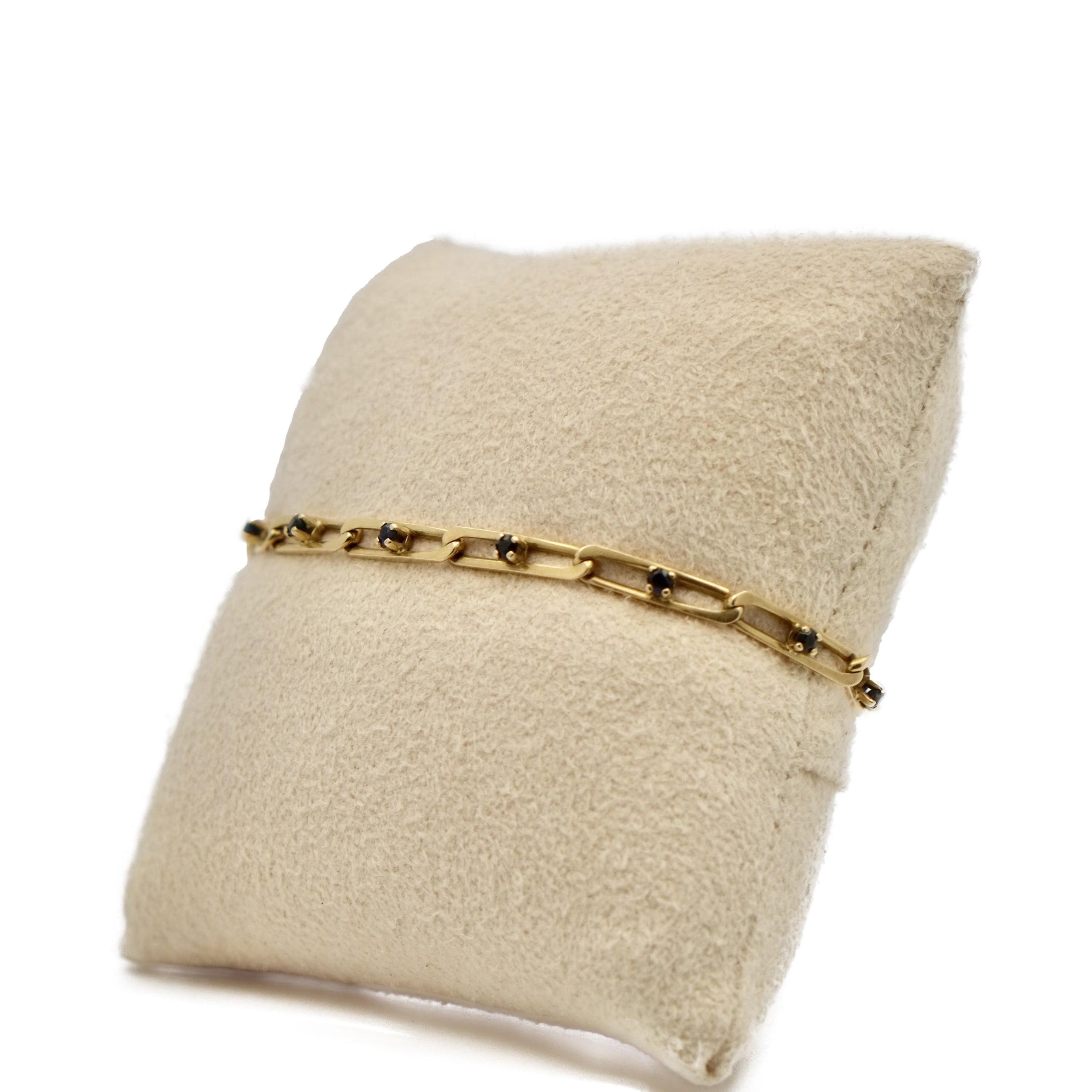 Bracelet maille et saphirs