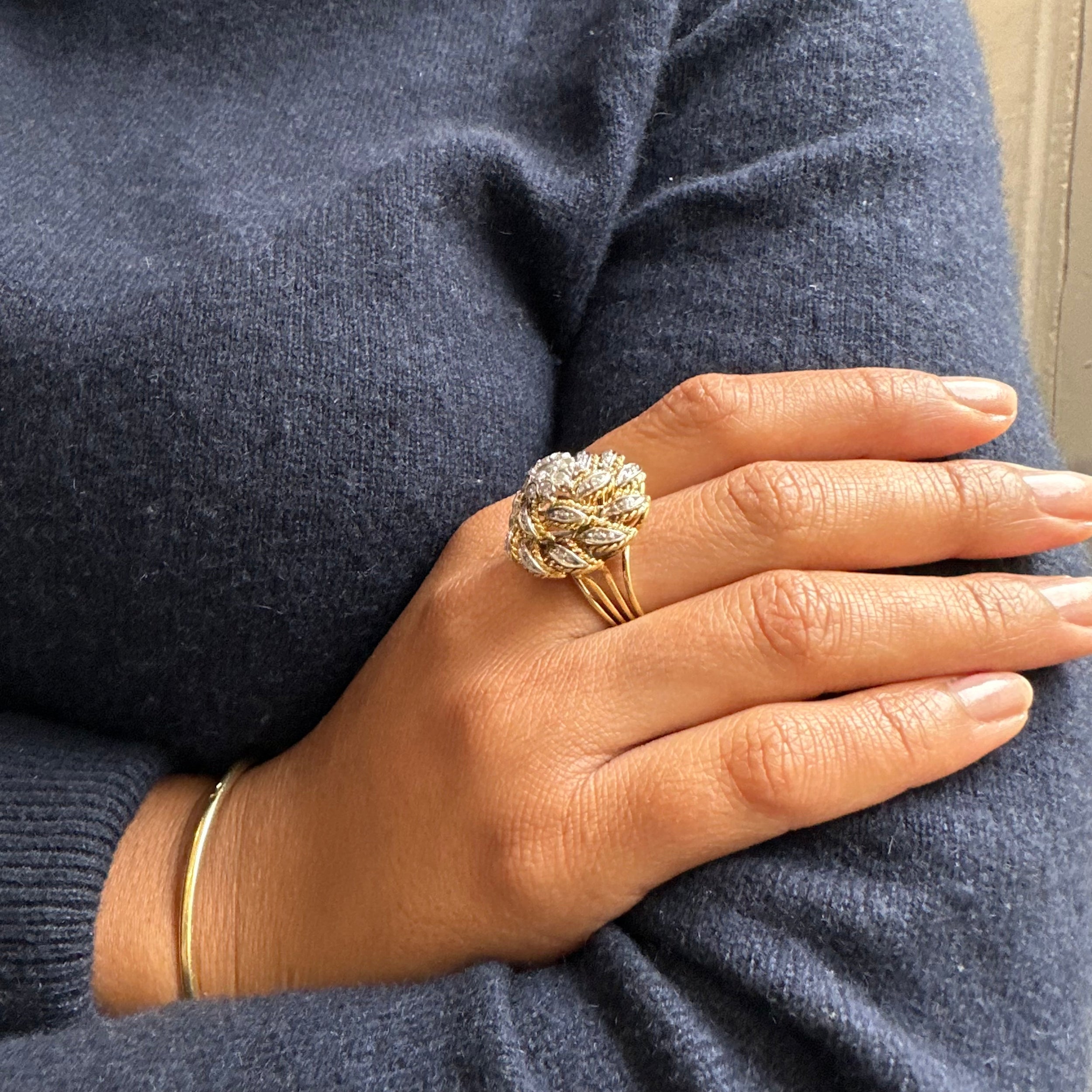 Bague Fleur en or jaune et diamants