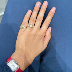 Bague Jonc en or jaune, perle et diamants