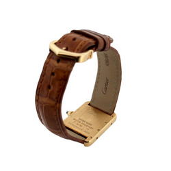 Montre Quartz CARTIER "Tank" en or jaune et cuir