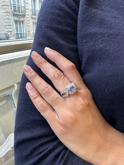 18k white gold sapphire and diamond ring