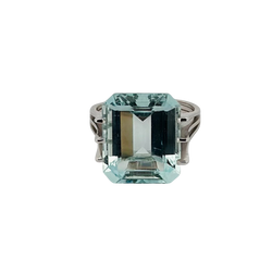 bague-en-or-blanc-et-aigue-marine