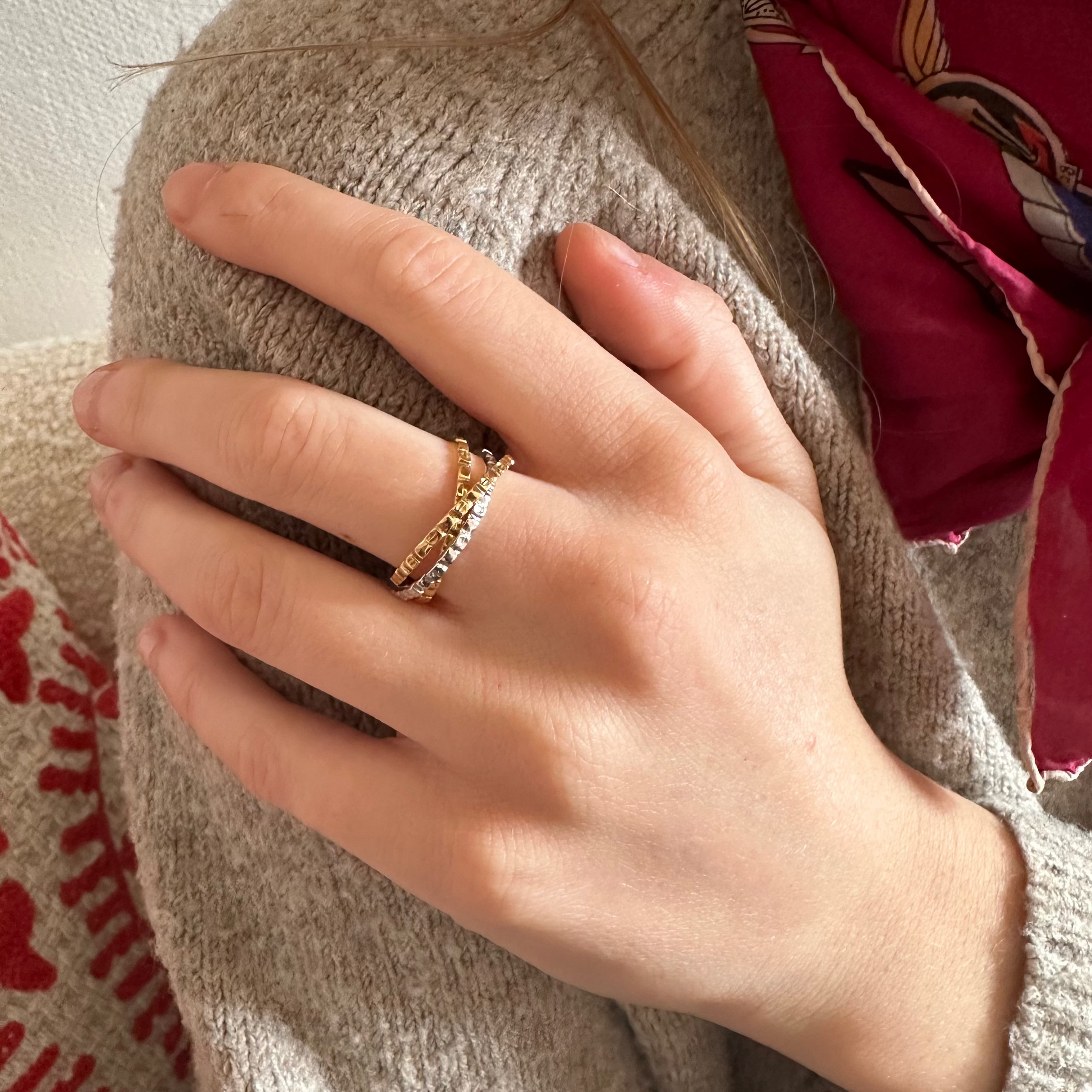 Bague Alliance Trois Anneaux en or jaune et or blanc