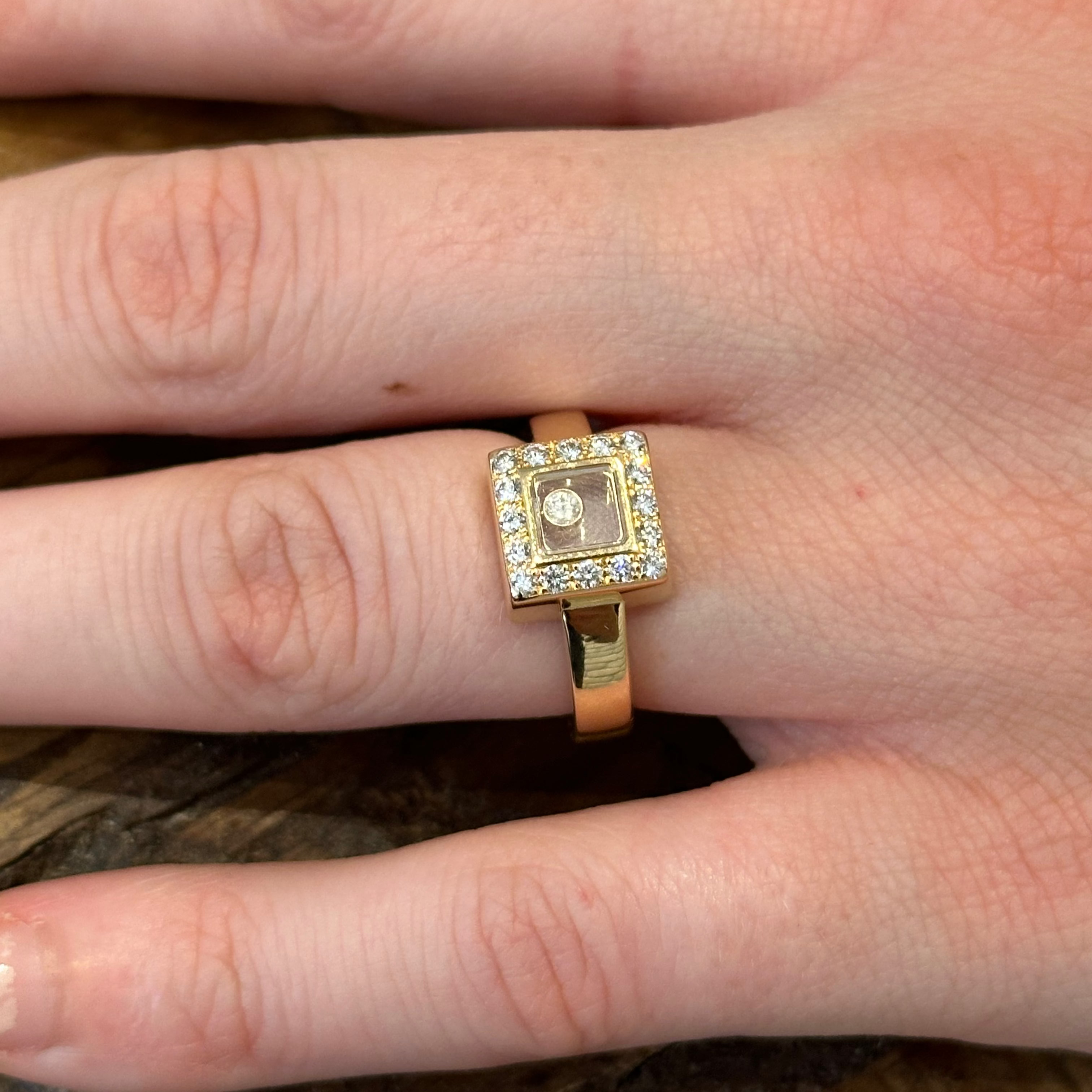 Bague CHOPARD Happy Diamonds en or jaune