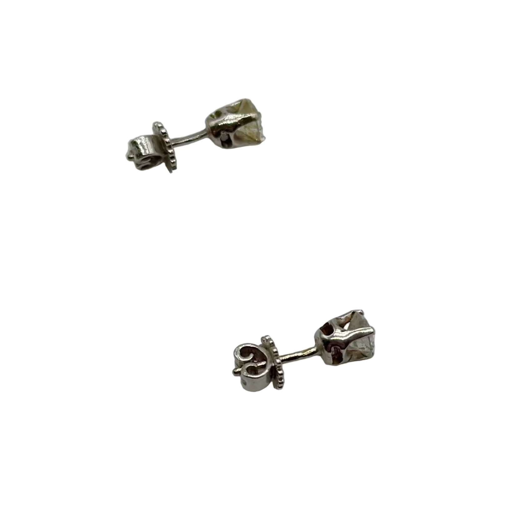 Boucles d'oreilles Puces en or blanc et diamants