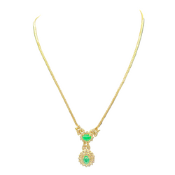 Collier Pendentif en or jaune, émeraude et diamants