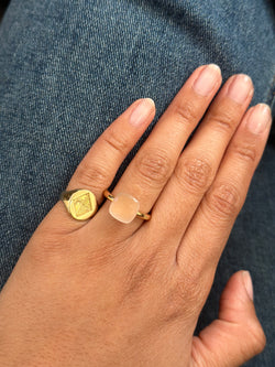 Bague POMELLATO Nudo en or jaune et quartz rose