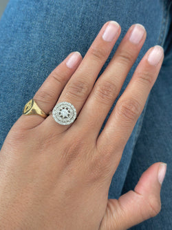 Bague en platine et diamants