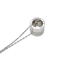 Collier Pendentif BOUCHERON Quatre en or blanc et diamants