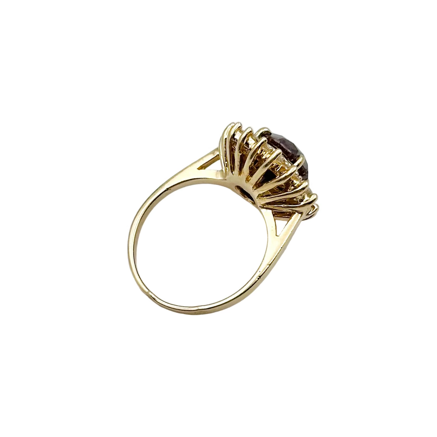Bague Entourage en or jaune et diamant