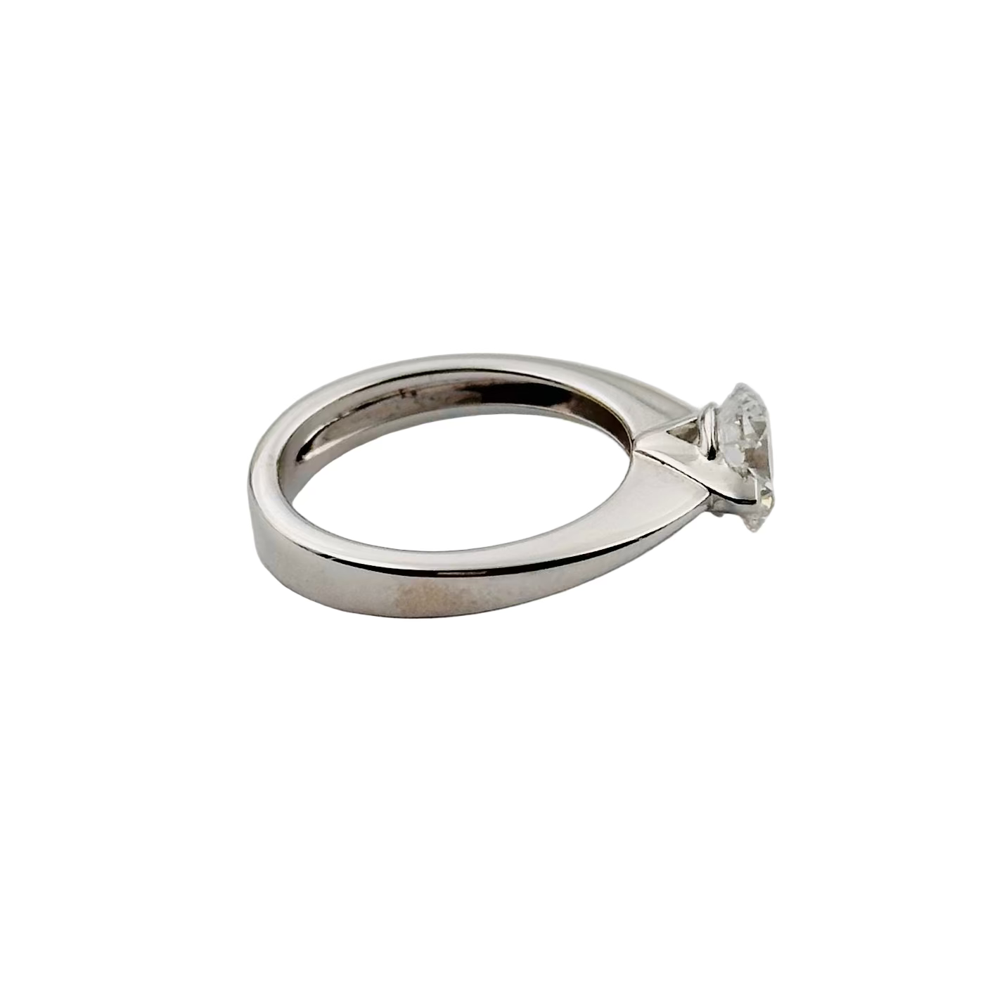 Bague solitaire diamant et or blanc