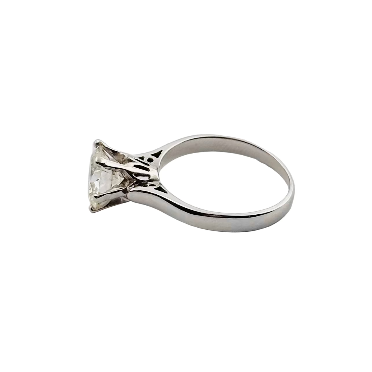 Bague Solitaire en or blanc et diamant