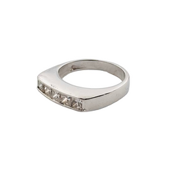 Bague en or blanc et diamants