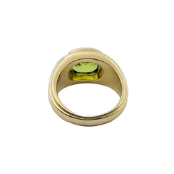 Bague Jonc BULGARI en or jaune et péridot