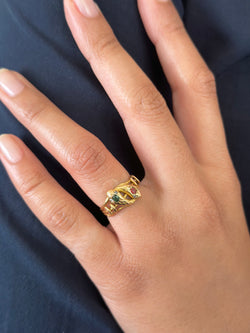 Serpents ring in yellow gold