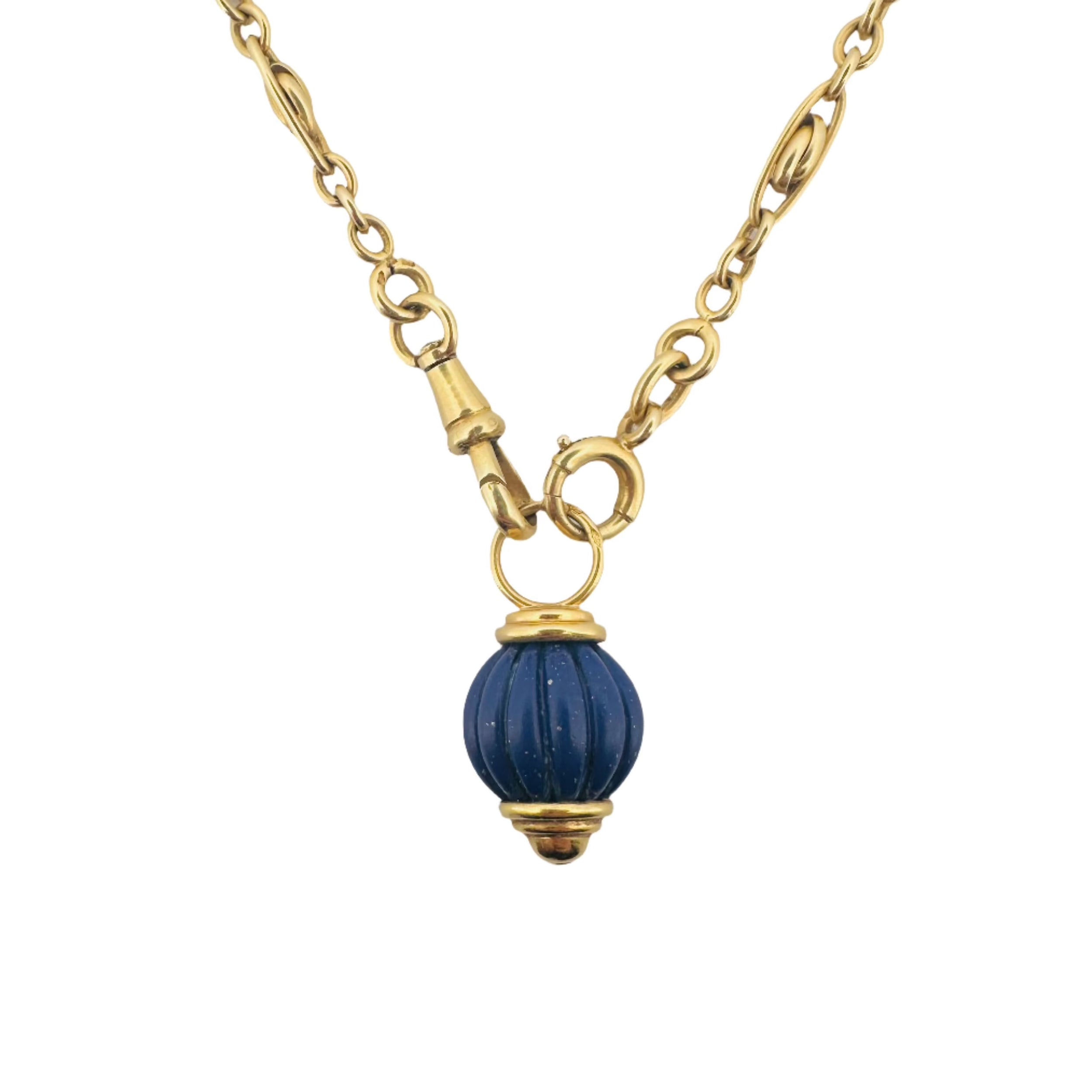 Collier Pendentif en or jaune et lapis lazuli