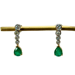 Boucles d'oreilles aux émeraudes gouttes