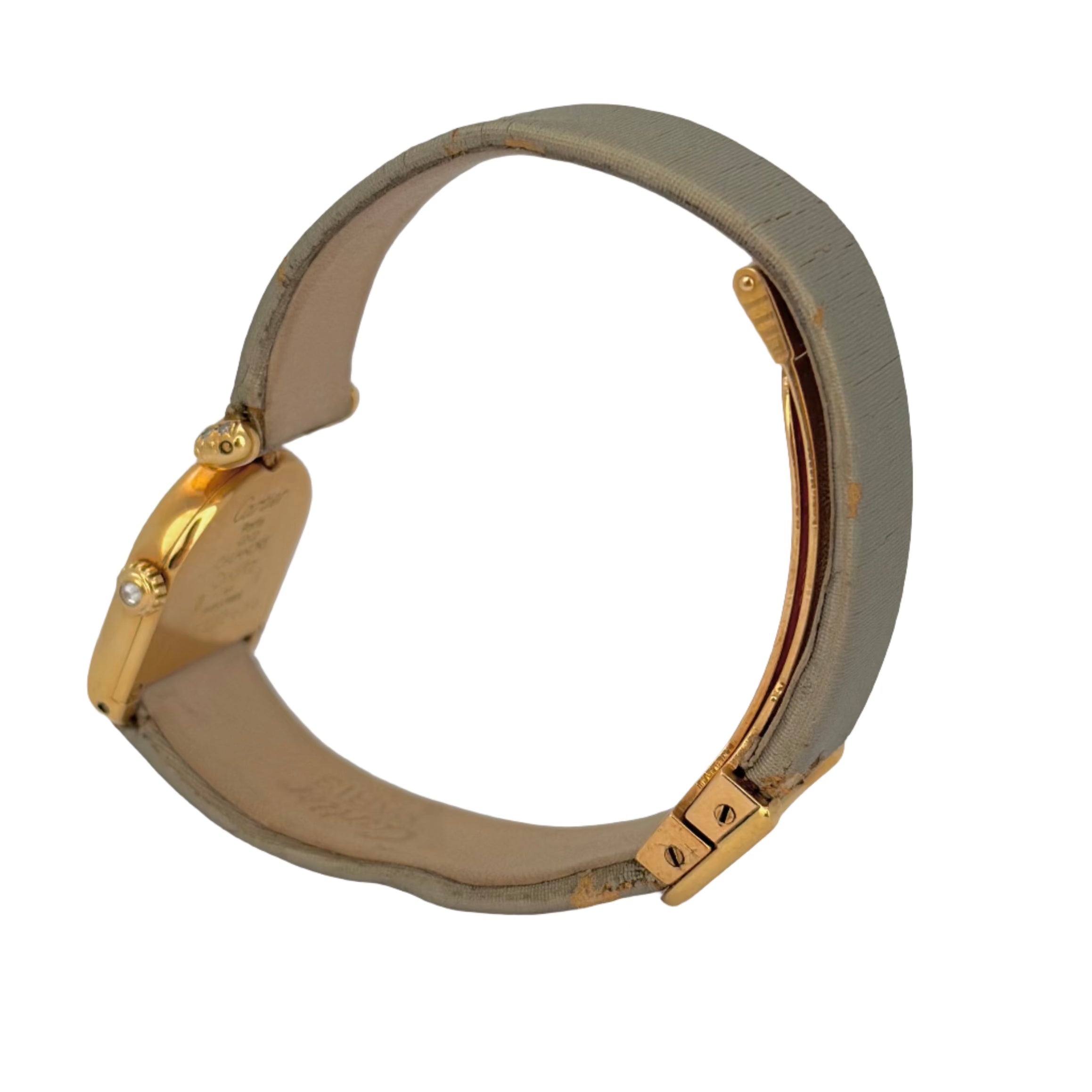 Montre CARTIER Calandre en or jaune et diamants