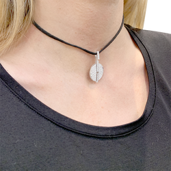 Pendentif  Cartier, "Himalia", or blanc, diamants.