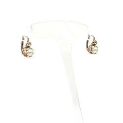 Petites dormeuses perles et diamants