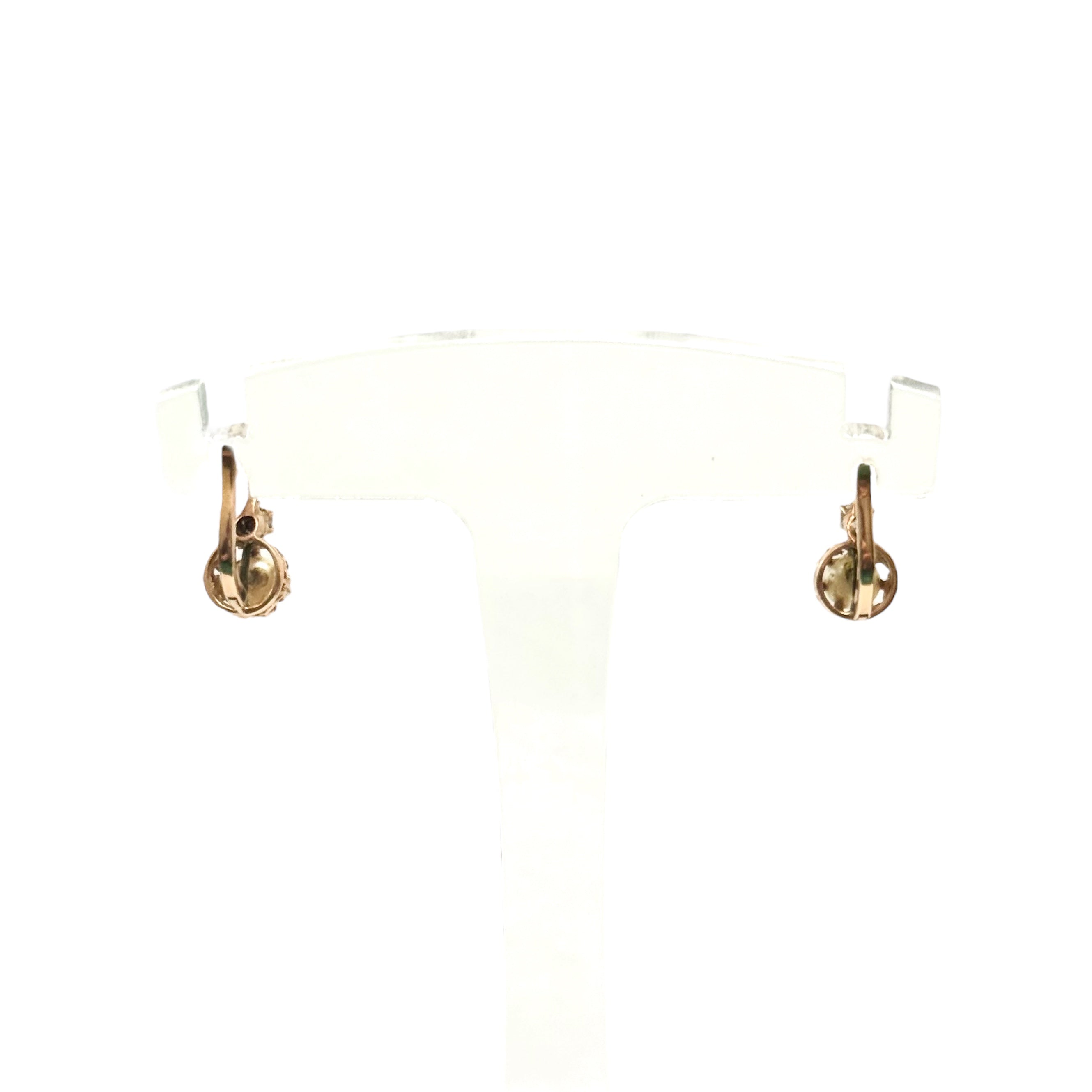 Petites dormeuses perles et diamants