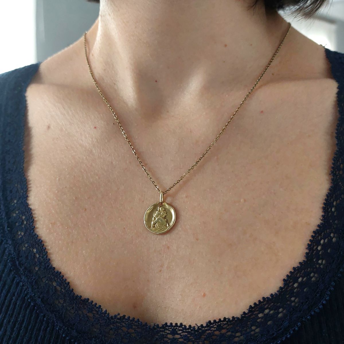 A. Augis, médaille de St Christophe or 18k - Castafiore