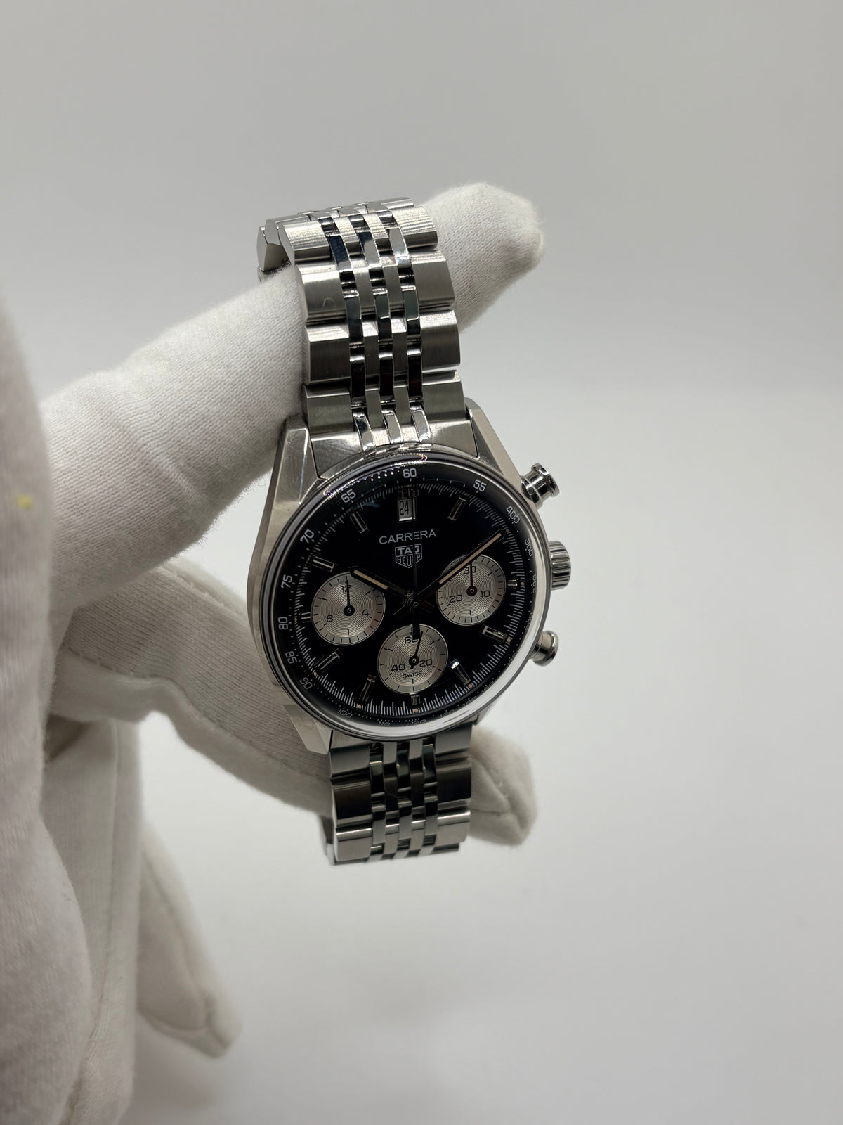 Montre TAG HEUER "Carrera Chronograph" en acier inoxydable
