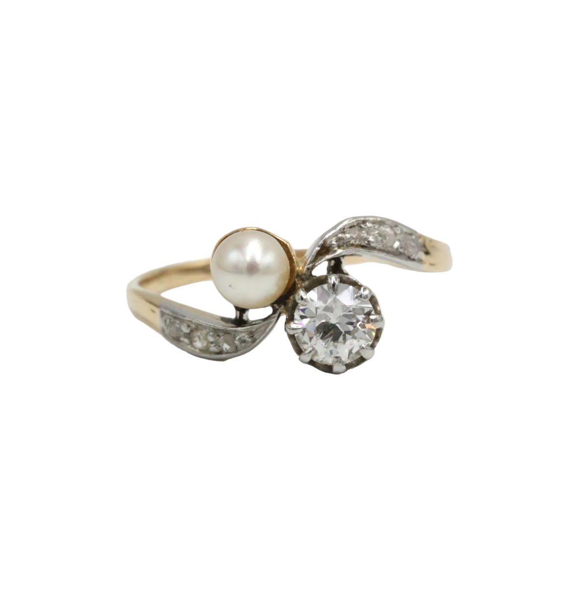 Bague Toi & Moi en or jaune, platine, perle, et diamants