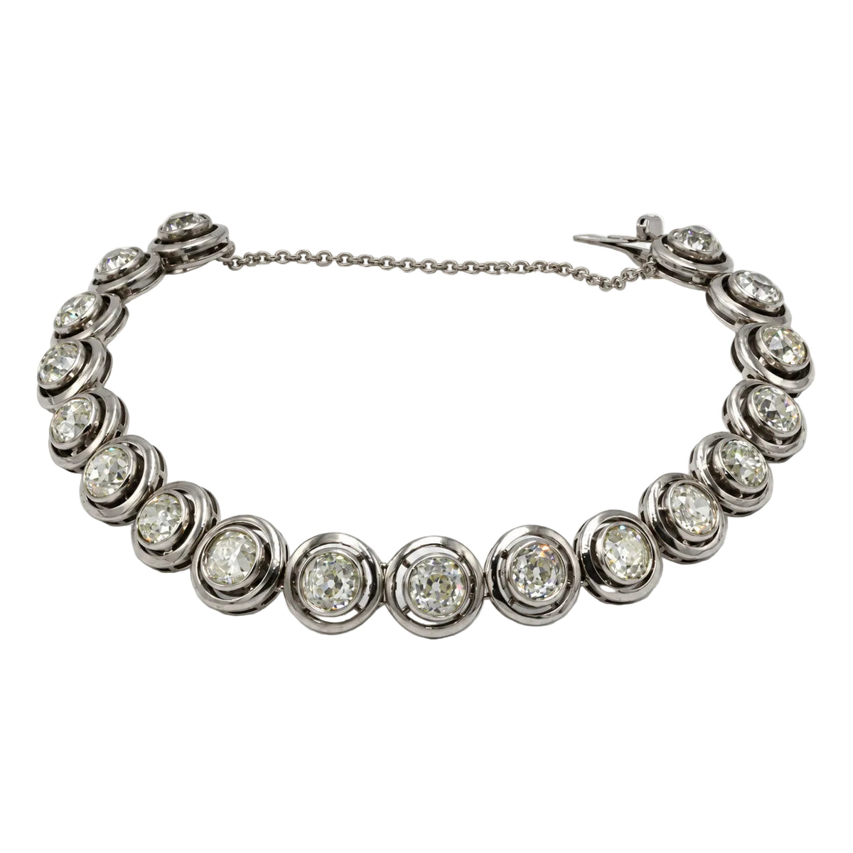 Bracelet en or blanc, argent et diamants