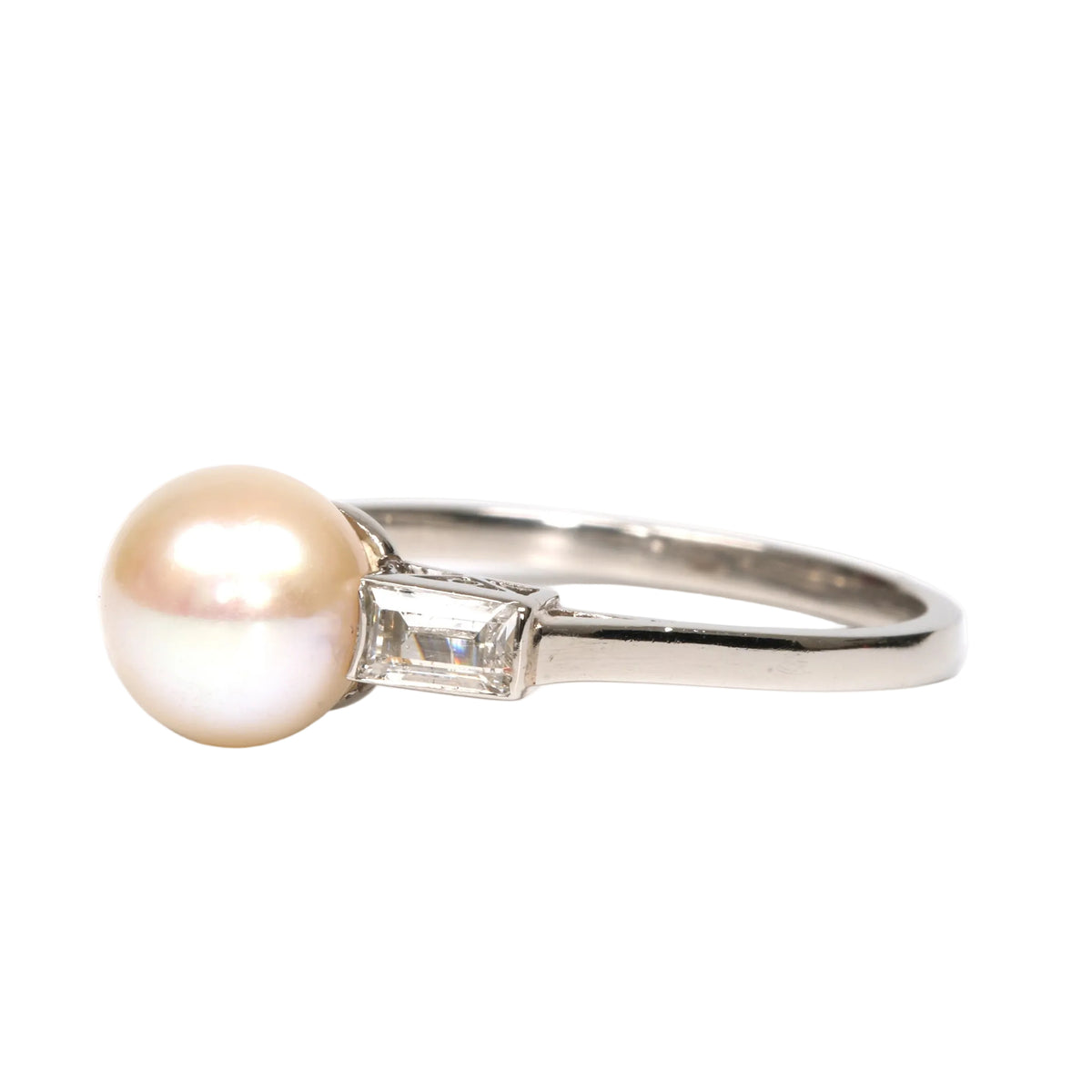 Bague Solitaire en or blanc, perle et diamants