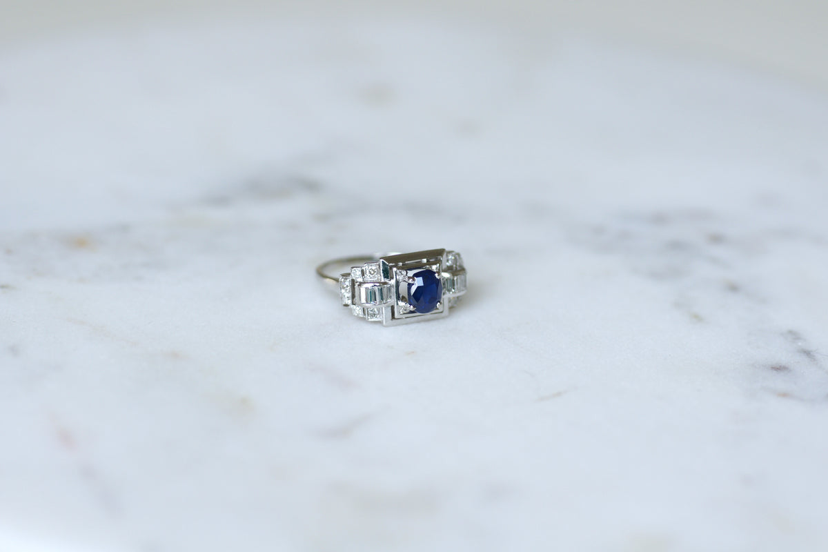 Bague Tank en platine, saphir et diamants