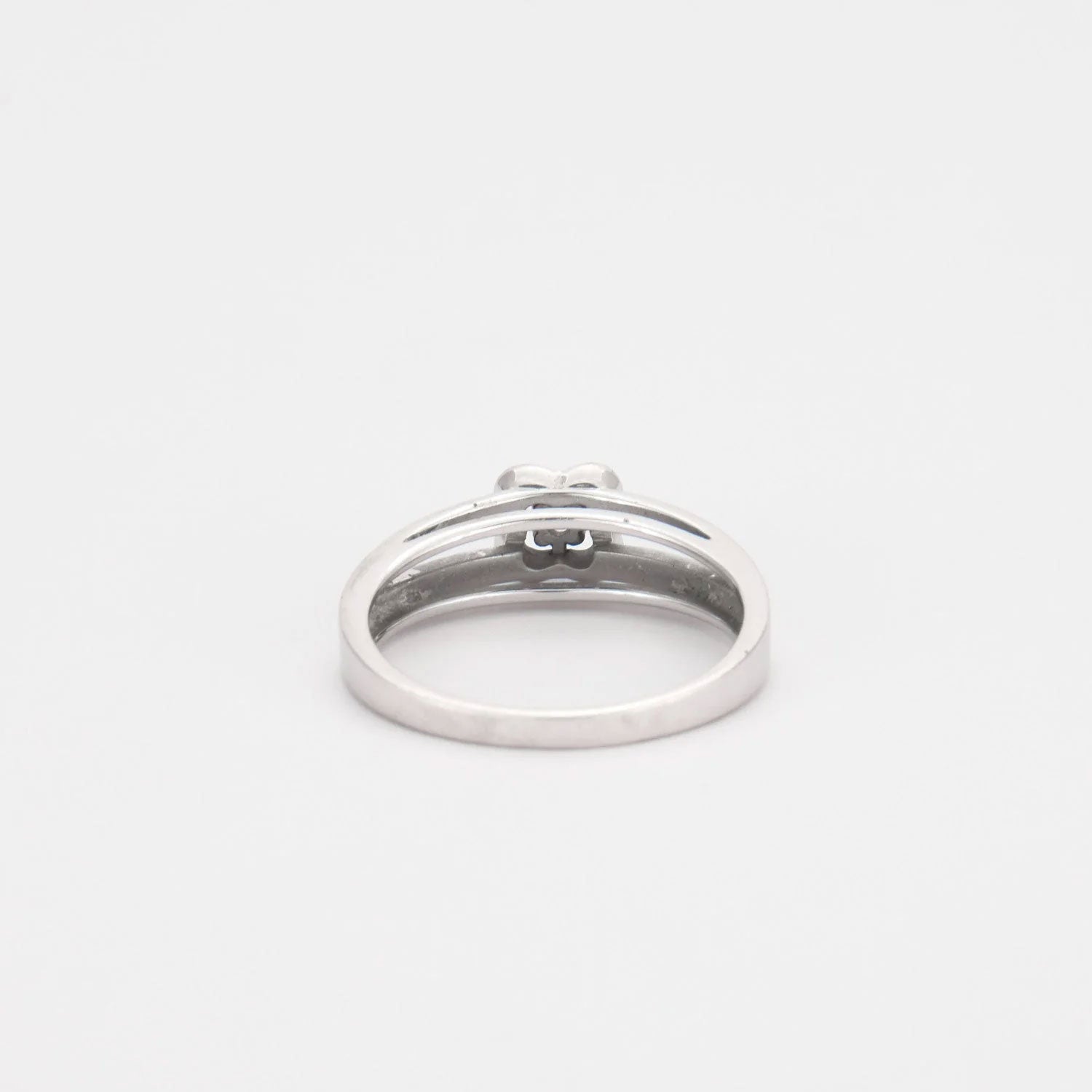 Bague Solitaire MAUBOUSSIN "Chance of Love n°1" en or blanc et diamants