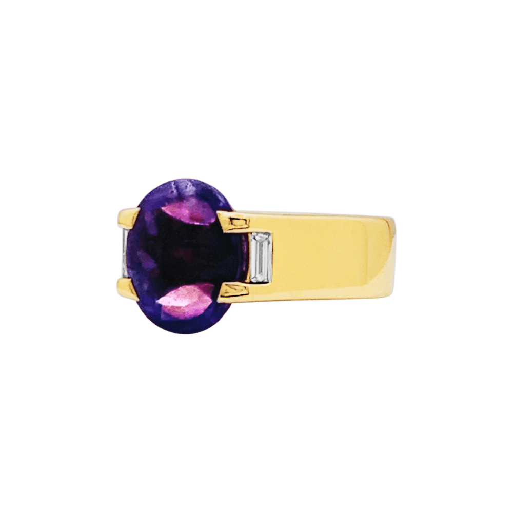 Bague Cartier, or jaune, améthyste et diamants.