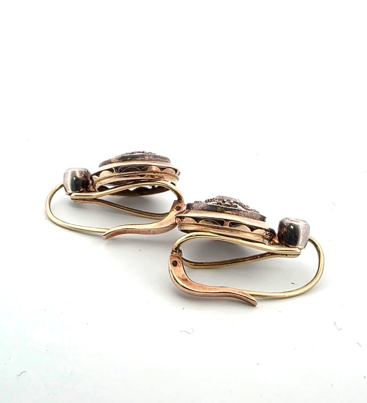 Boucles d'oreilles Pendantes en or jaune, argent et diamants