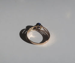 Bague Solitaire en or rose et lapis-lazuli