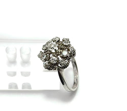 Bague Marguerite en or blanc et diamants