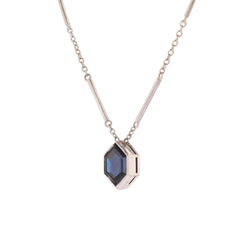 Collier Pendentif en or blanc et saphir