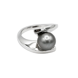Bague Solitaire en or blanc et perle