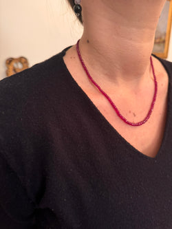 Collier de Perles en rubis