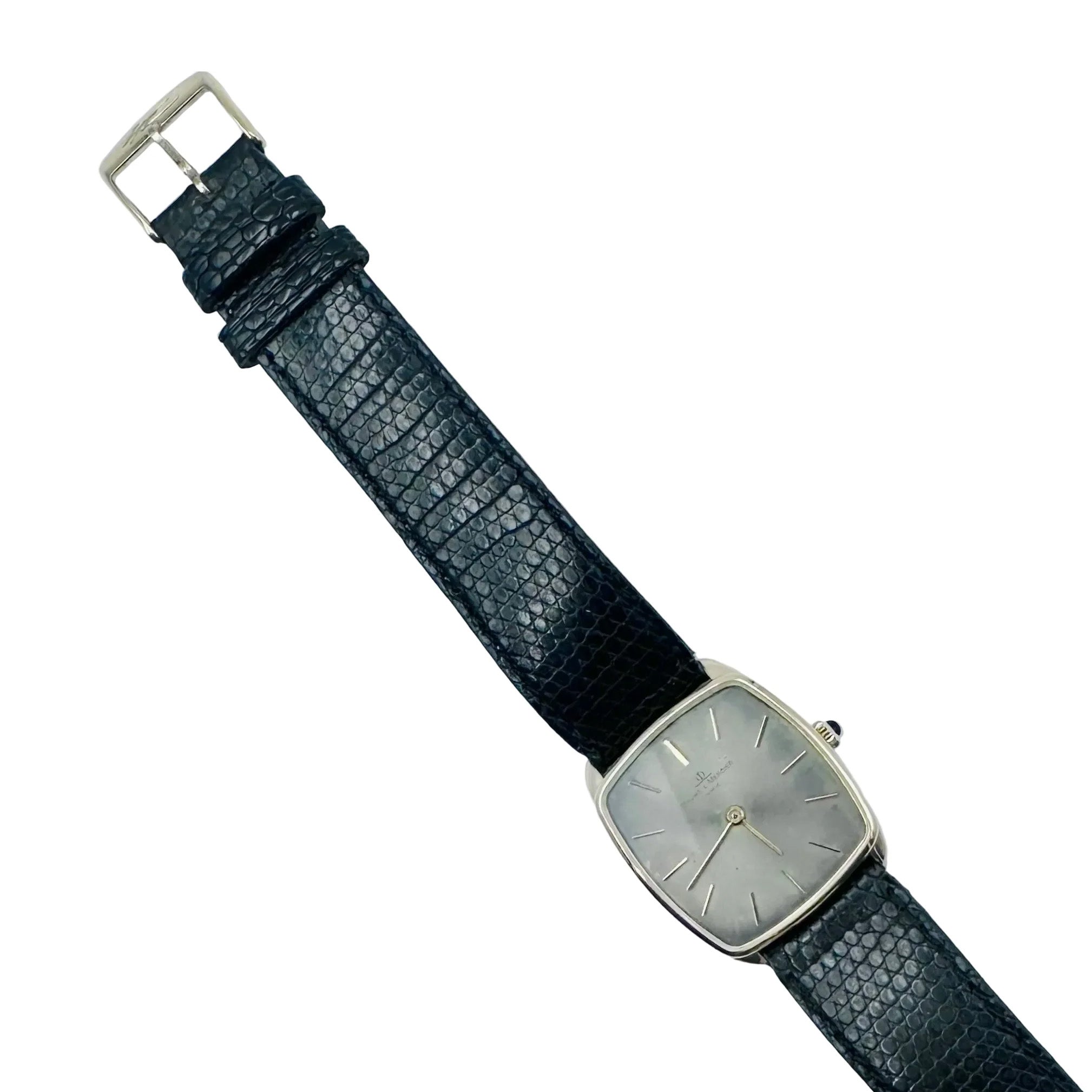 Montre BAUME & MERCIER en or jaune et cuir