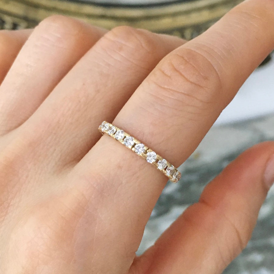 Bague Alliance en or jaune et diamants
