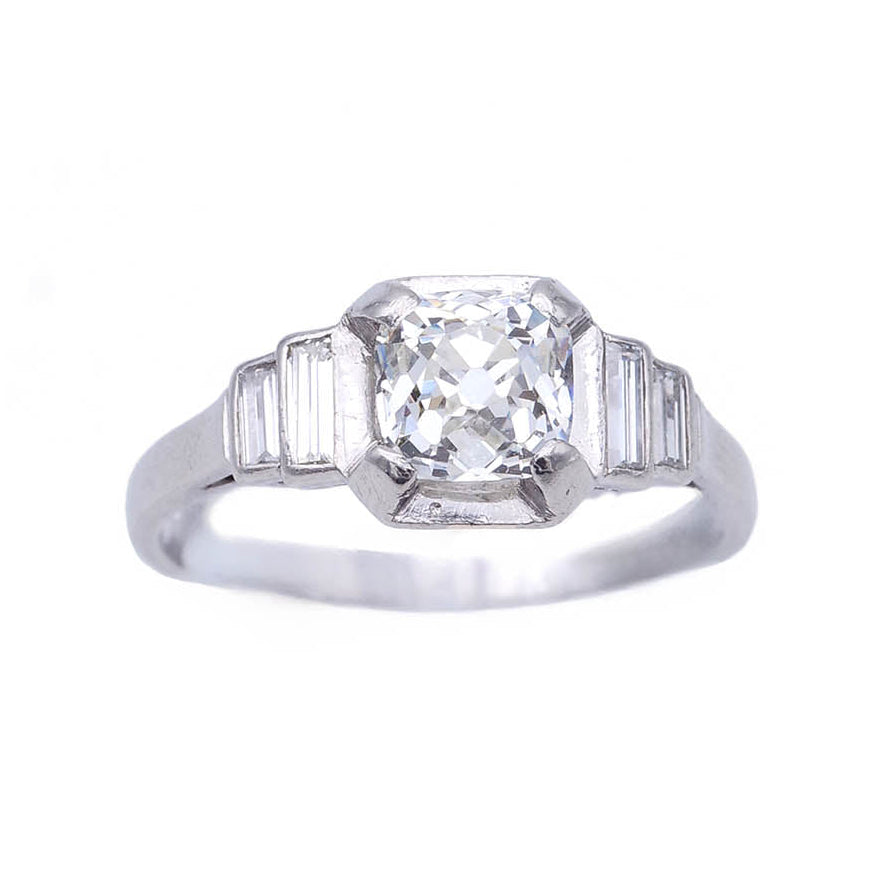 Bague en platine et diamants