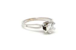 Bague Solitaire en or blanc et diamants