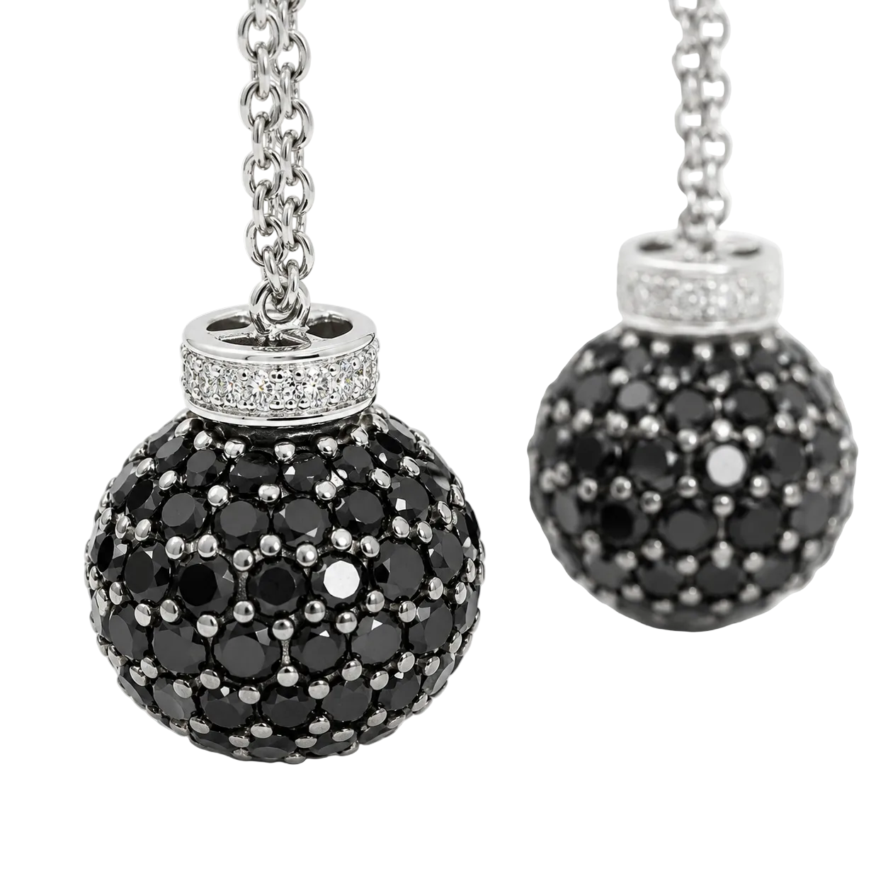Boucles d’oreilles Pendantes en or blanc et diamants
