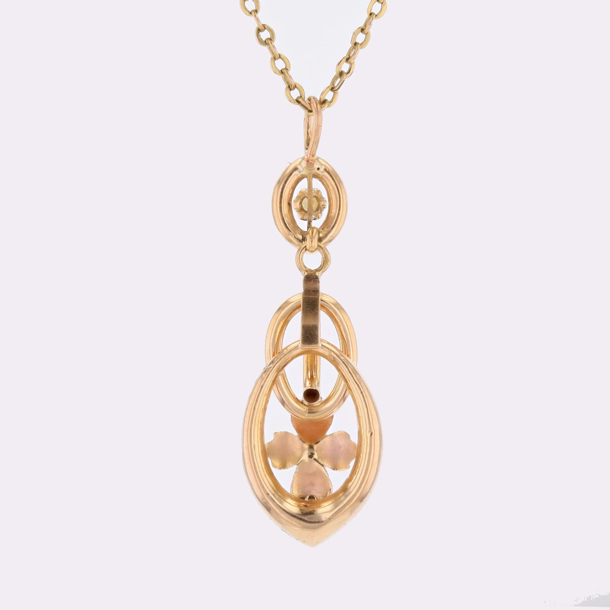Pendentif en or rose et perles