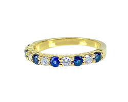 Bague Alliance en or jaune, saphirs et diamants