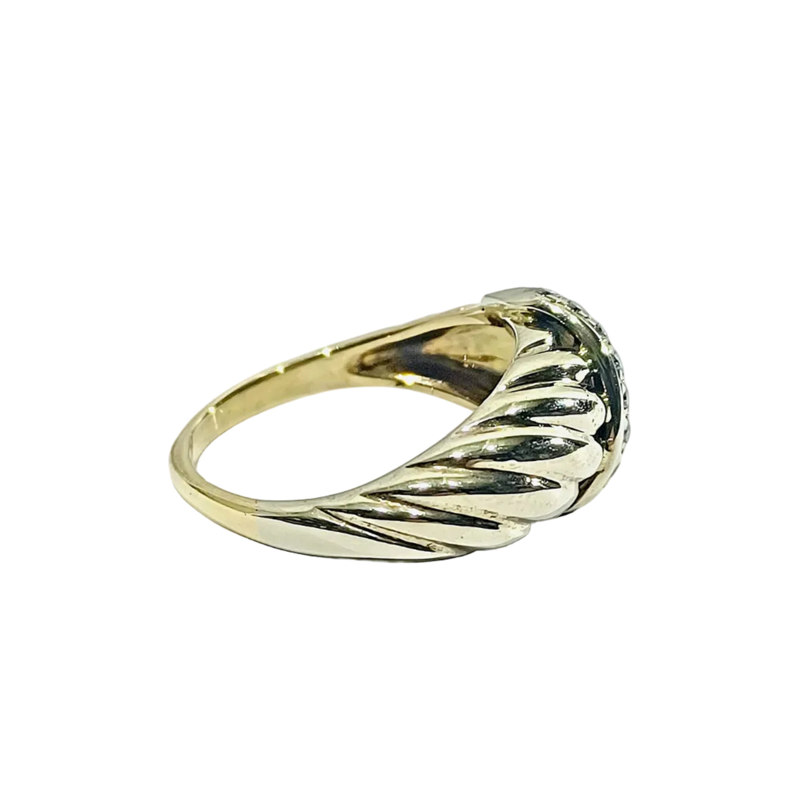 Bague en or jaune, or blanc et diamants