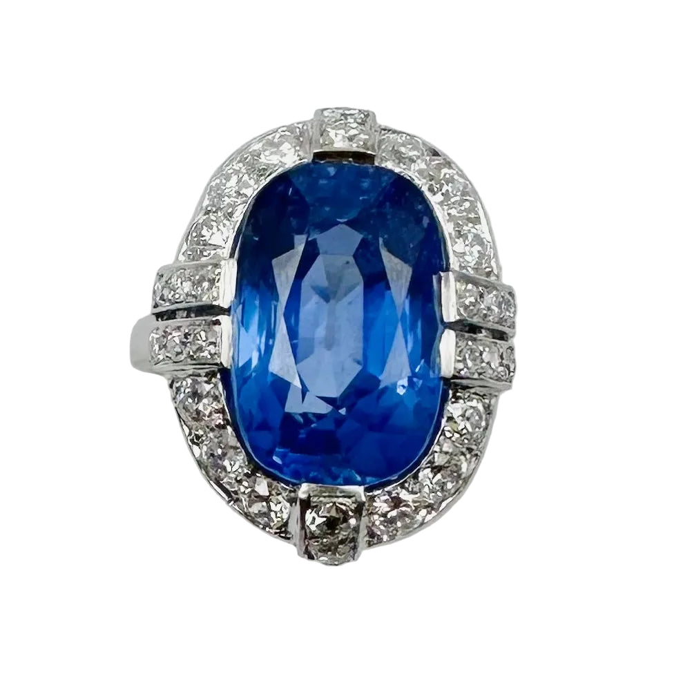Bague Entourage en platine, saphir et diamants