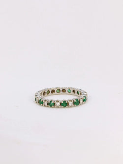 Alliance américaine en or blanc, diamants et émeraudes - Castafiore